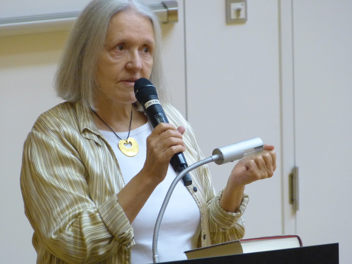 Prof. Dr. Sakia Sassen, führende internationale Soziologin und Mitglied im Club of Rome, sprach über die grundlegenden dynamischen Prozesse, die in politischen und wirtschalftlichen Systemen zu Krisen und Verwerfungen führen